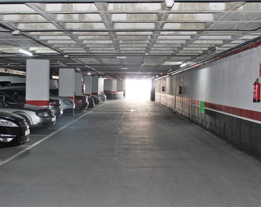 Foto 2 de Venta de garaje en avenida El Ferrol de 16 m²