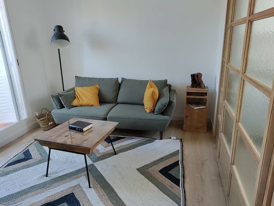 Foto 2 de Àtic en lloguer a calle De Monteleón de 2 habitacions amb terrassa i mobles