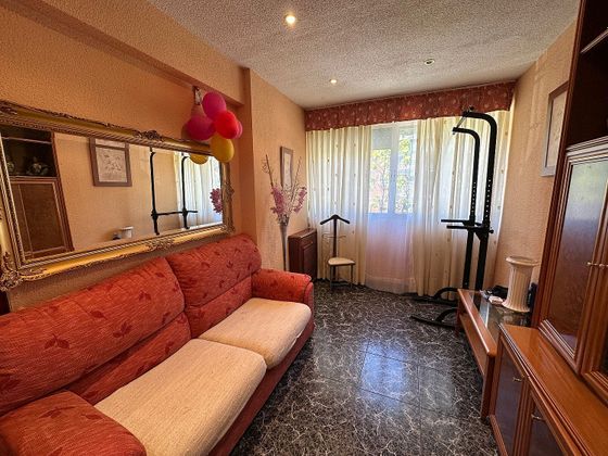 Foto 1 de Piso en venta en calle Albacete de 3 habitaciones con calefacción
