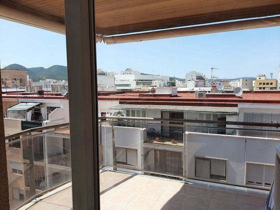 Foto 1 de Venta de ático en calle Aragon de 3 habitaciones con terraza y garaje