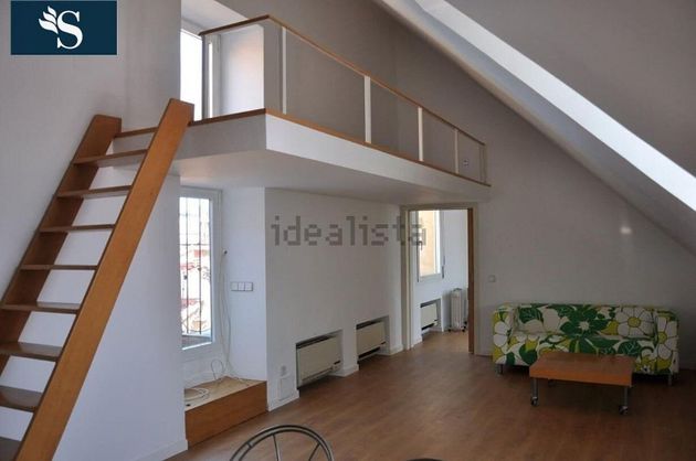 Foto 2 de Pis en lloguer a Sol de 1 habitació amb terrassa i mobles