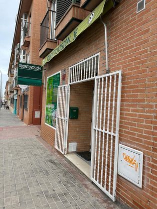 Foto 2 de Local en alquiler en Casco Urbano de 39 m²