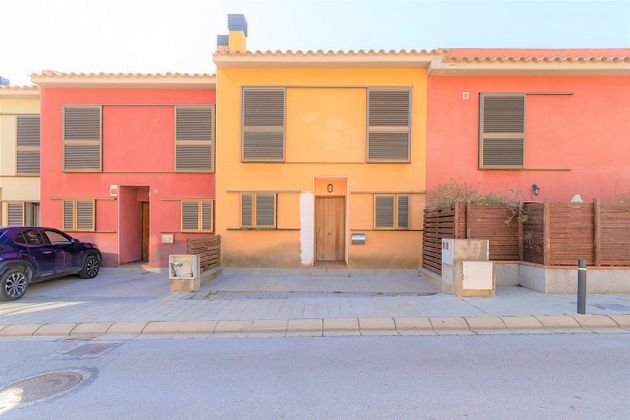Foto 2 de Casa en venda a Palau-Saverdera de 4 habitacions amb terrassa i garatge