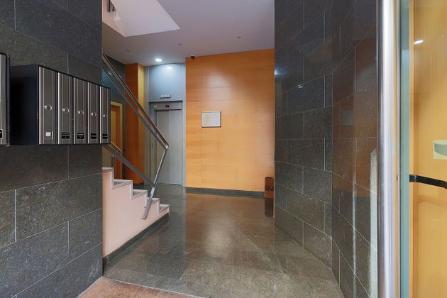 Foto 2 de Piso en venta en Santa Oliva de 3 habitaciones con ascensor
