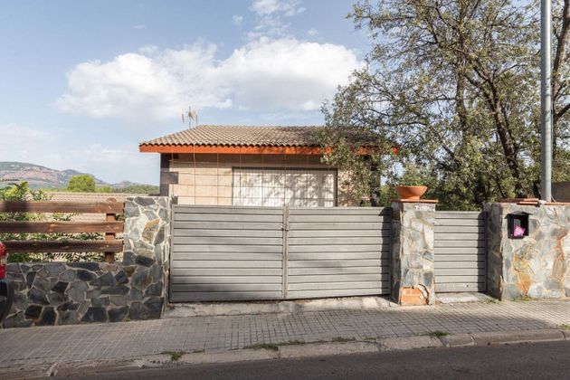 Foto 1 de Venta de casa en Airesol de 4 habitaciones con terraza y piscina