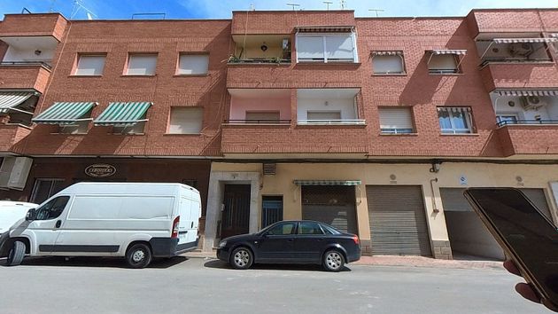 Foto 1 de Piso en venta en Alhama de Murcia de 4 habitaciones con terraza