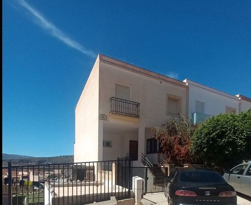 Foto 1 de Casa en venda a Ugíjar de 4 habitacions amb terrassa