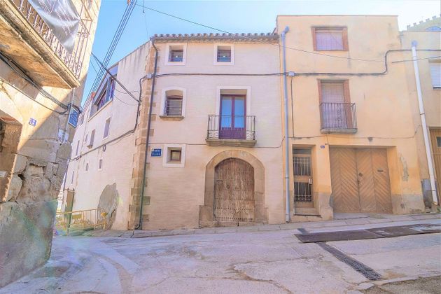 Foto 1 de Venta de casa en Sarroca de Lleida de 5 habitaciones con piscina