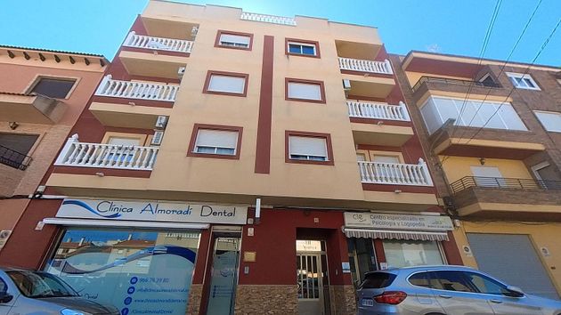 Foto 1 de Pis en venda a Almoradí de 3 habitacions amb terrassa i ascensor