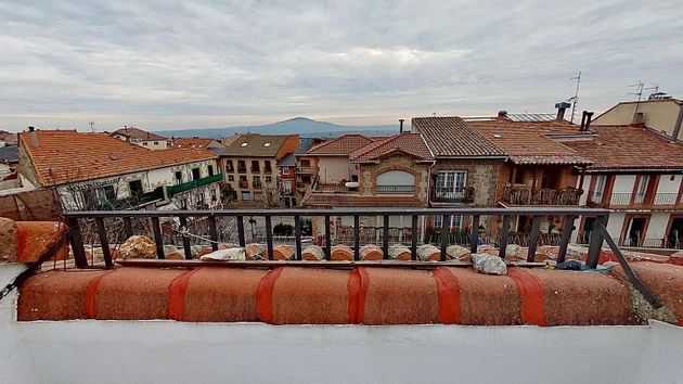 Foto 1 de Piso en venta en Miraflores de la Sierra de 3 habitaciones con terraza y aire acondicionado