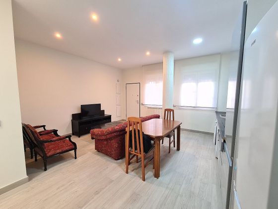 Foto 1 de Piso en alquiler en Lucero de 2 habitaciones con terraza y muebles