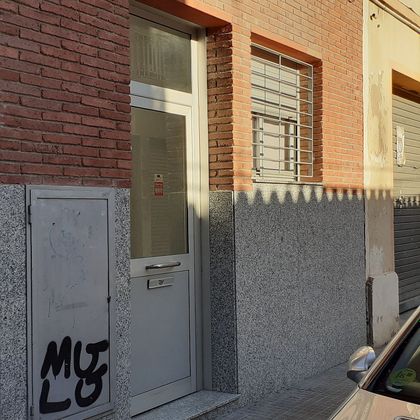 Foto 2 de Piso en venta en Centre - Cornellà de Llobregat de 2 habitaciones con ascensor
