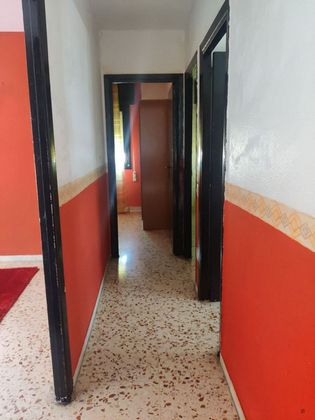 Foto 1 de Piso en venta en Carretera Mojonera – Cortijos de Marín de 3 habitaciones con balcón
