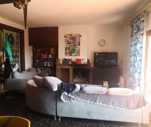 Foto 2 de Casa en venta en Puigventós de 3 habitaciones con terraza y garaje