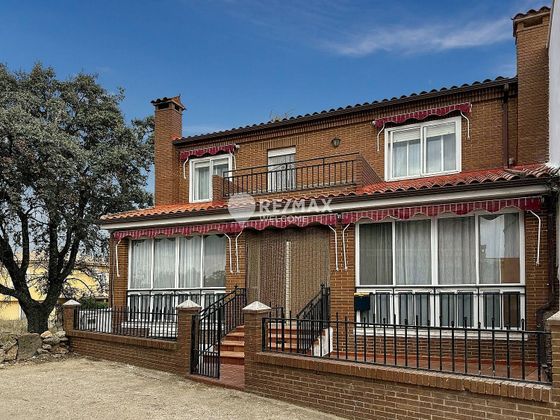 Foto 1 de Casa en venta en Aceituna de 7 habitaciones con terraza y garaje