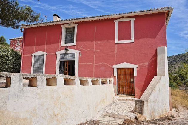 Foto 2 de Casa rural en venda a calle Partida Les Falcones de 10 habitacions amb terrassa i jardí