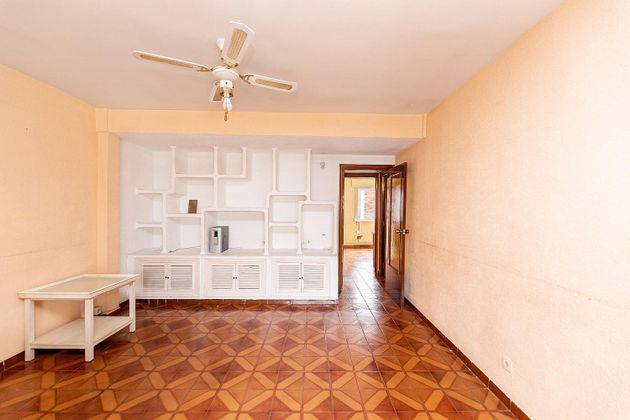 Foto 2 de Pis en venda a Zona Pueblo de 2 habitacions amb aire acondicionat i calefacció