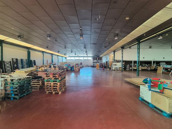 Foto 1 de Nave en venta en Carrión de Calatrava de 2400 m²