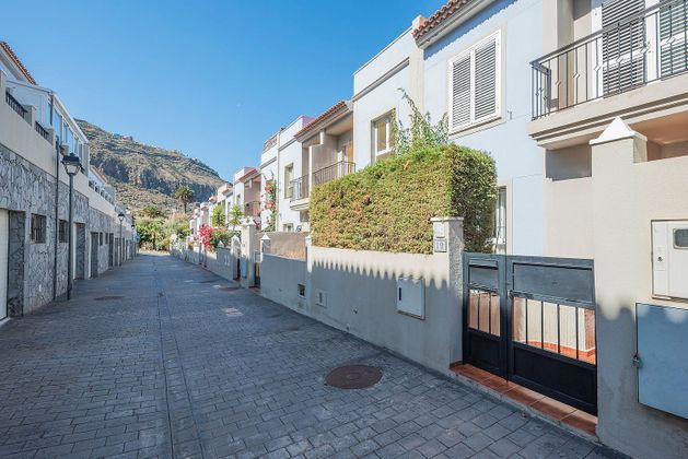 Foto 1 de Casa en venda a calle El Tejar de 3 habitacions amb terrassa i garatge