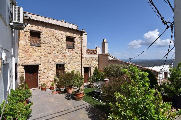 Foto 1 de Venta de chalet en Chiclana de Segura de 7 habitaciones con terraza y jardín