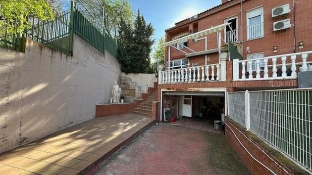 Foto 1 de Casa en venda a Coimbra - Guadarrama de 4 habitacions amb terrassa i piscina