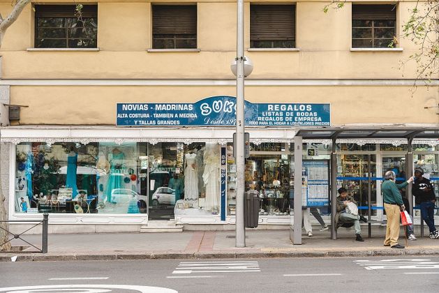 Foto 1 de Local en venda a calle Del Doctor Esquerdo de 182 m²