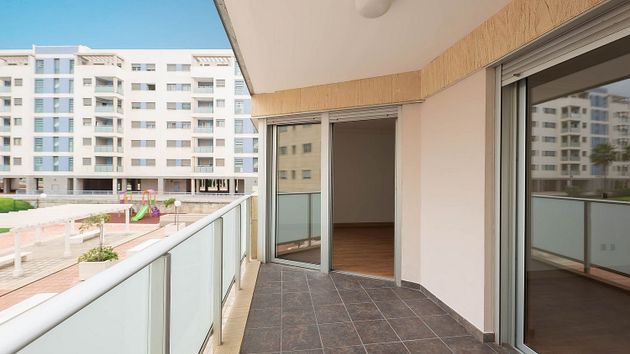 Foto 2 de Alquiler de piso en Las Torres de 3 habitaciones con terraza y piscina