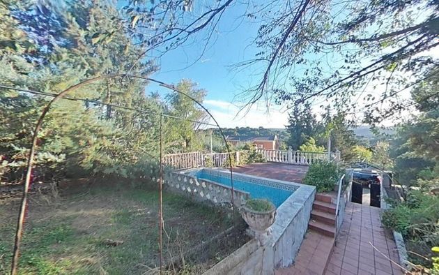 Foto 2 de Casa en venda a Navas del Rey de 4 habitacions amb piscina i garatge
