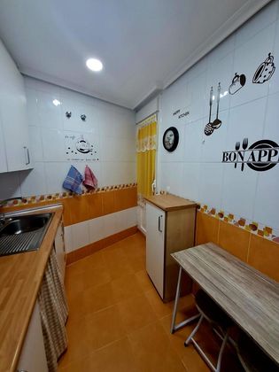 Foto 2 de Venta de piso en Quintanar de la Orden de 3 habitaciones con aire acondicionado y calefacción