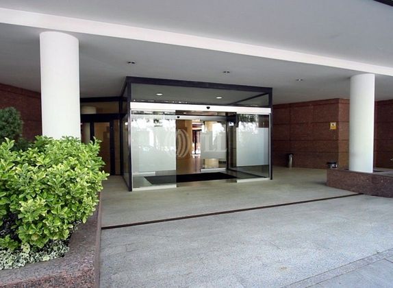 Foto 2 de Oficina en alquiler en calle Teide con aire acondicionado y ascensor