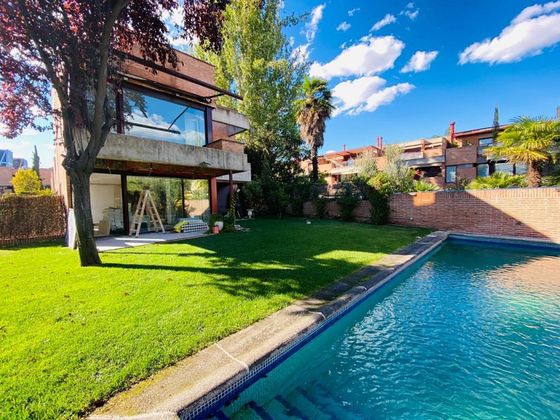 Foto 1 de Casa en venda a Nueva España de 4 habitacions amb terrassa i piscina