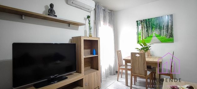 Foto 2 de Venta de piso en Nuevo Aranjuez de 2 habitaciones con terraza y aire acondicionado