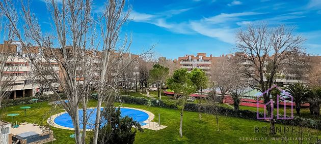 Foto 1 de Piso en venta en San José - Buenos Aires de 4 habitaciones con terraza y piscina