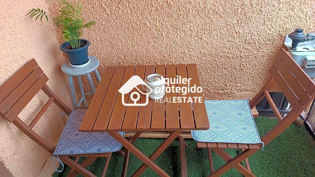 Foto 2 de Piso en venta en San Cristóbal de Segovia de 3 habitaciones con terraza y piscina