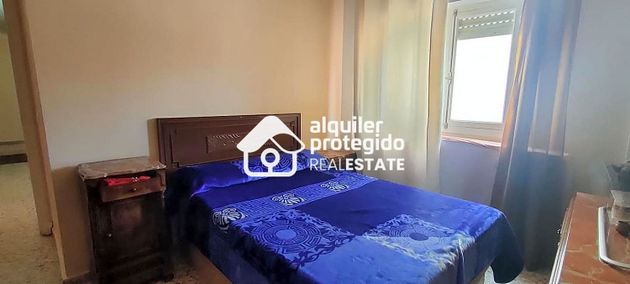 Foto 1 de Pis en lloguer a Centro - Mutxamel/Muchamiel de 3 habitacions amb terrassa i mobles