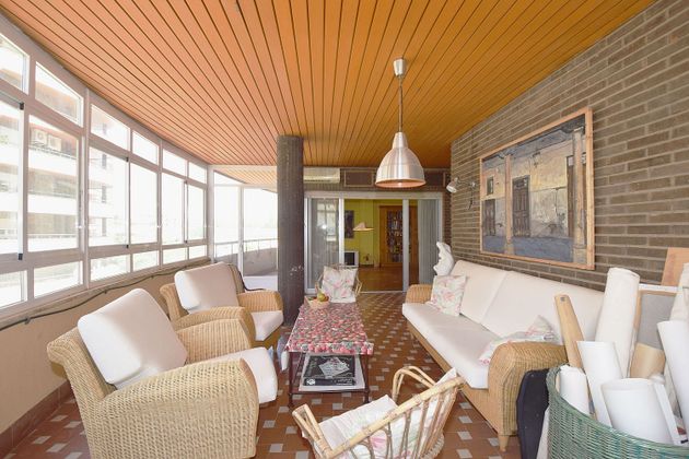 Foto 2 de Pis en venda a Plan Sur-Amistad de 5 habitacions amb terrassa i garatge
