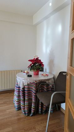 Foto 2 de Piso en alquiler en Mariblanca - Villafontana de 3 habitaciones con terraza y aire acondicionado