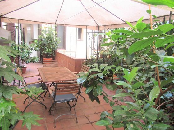 Foto 1 de Pis en venda a Universidad - Malasaña de 4 habitacions amb terrassa i jardí