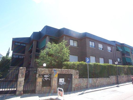 Foto 1 de Piso en venta en Los Ángeles - Jarandilla de 4 habitaciones con terraza y calefacción