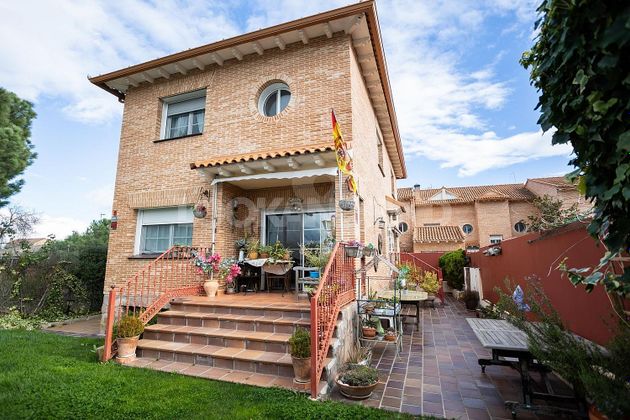 Foto 2 de Casa en venta en Sevilla la Nueva de 4 habitaciones con piscina y garaje