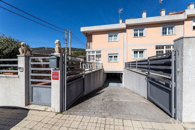 Foto 1 de Casa adossada en venda a Collado Mediano de 5 habitacions amb terrassa i garatge