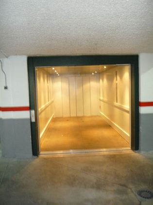 Foto 2 de Garatge en lloguer a calle Nicasio Fraile de 15 m²