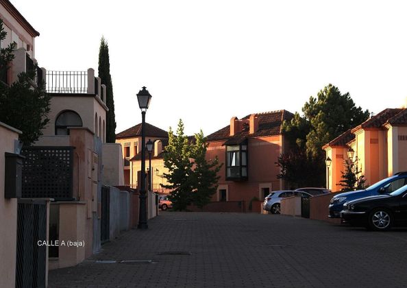 Foto 1 de Casa adossada en venda a Sigüenza de 4 habitacions amb terrassa i garatge