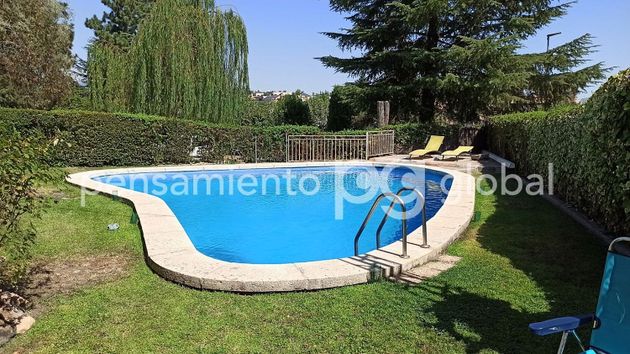 Foto 1 de Xalet en venda a avenida Séptima de 5 habitacions amb terrassa i piscina