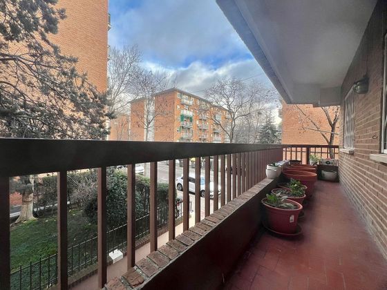 Foto 2 de Venta de piso en calle De Luis Ruiz de 3 habitaciones con terraza y garaje