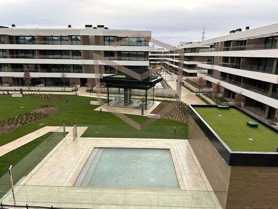 Foto 1 de Ático en venta en La Moraleja distrito de 4 habitaciones con terraza y piscina