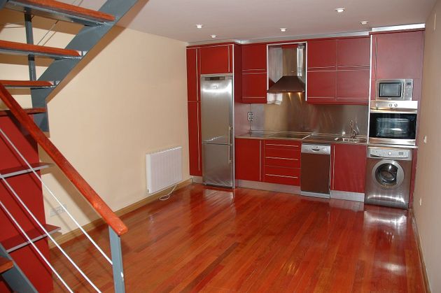 Foto 2 de Piso en venta en Opañel de 2 habitaciones con terraza y aire acondicionado