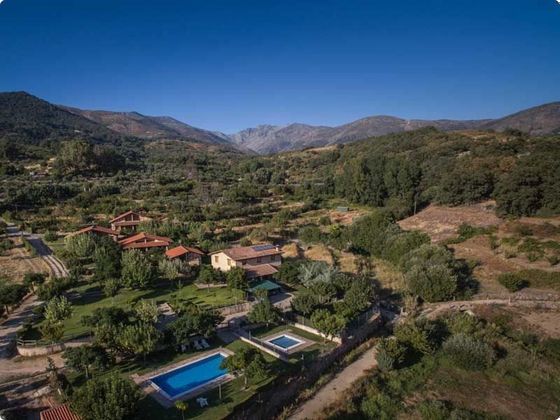 Foto 1 de Casa rural en venda a Aldeanueva de la Vera de 16 habitacions amb terrassa i piscina