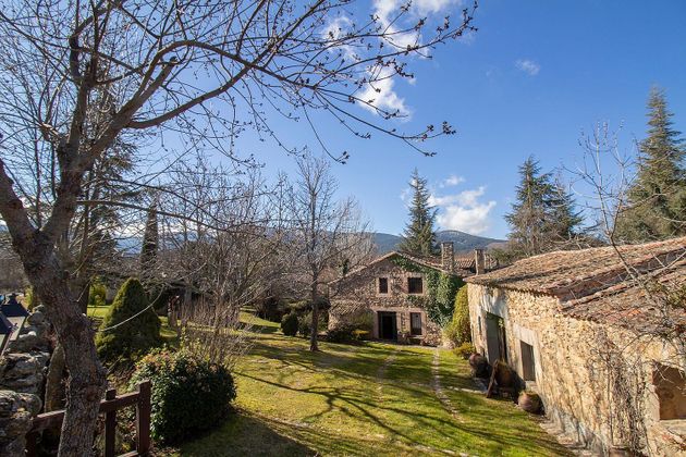 Foto 1 de Casa rural en venda a Navafría de 7 habitacions amb terrassa i garatge