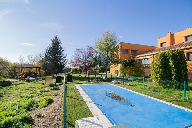 Foto 2 de Casa en venda a Espirdo de 9 habitacions amb terrassa i piscina